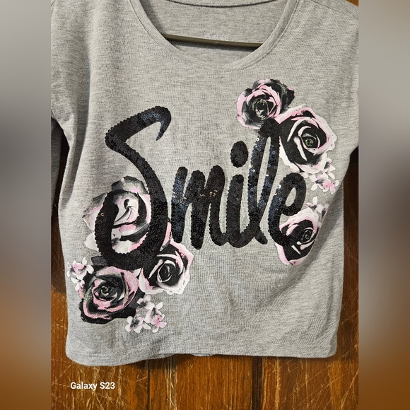 JUSTICE CROP TOP WITH 3/4 SLEEVE SIZE 10 - Picture 3 of 3